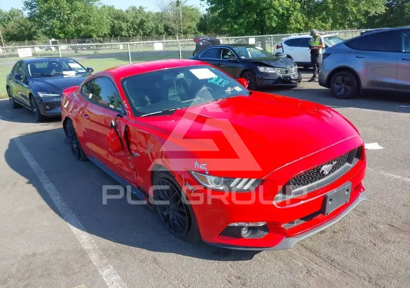 2017 Ford MUSTANG photo