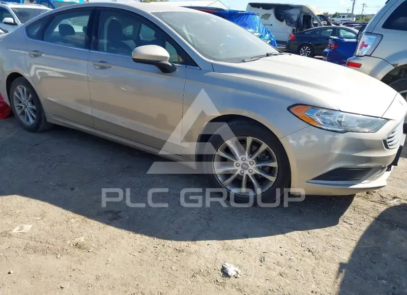 2017 Ford FUSION фото