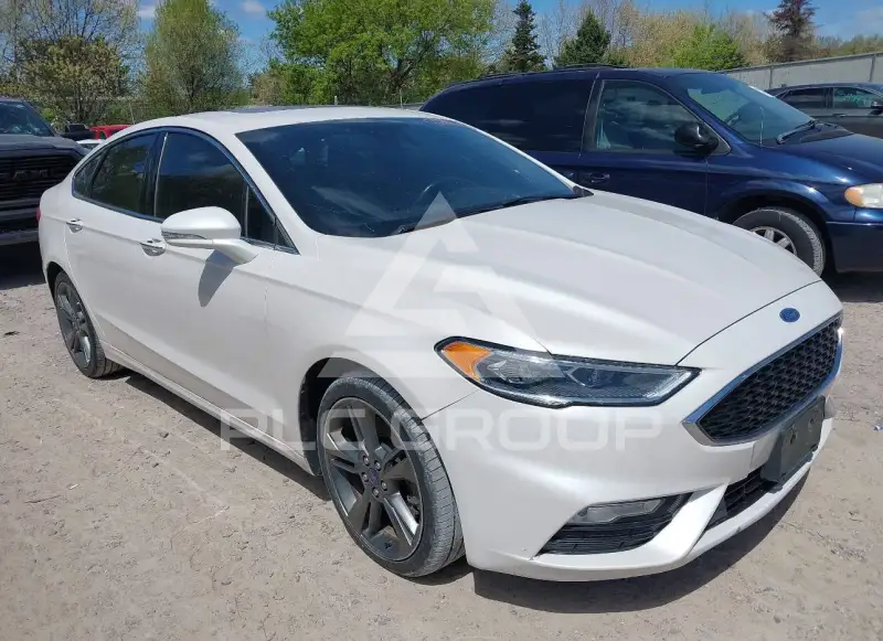 2017 Ford FUSION photo
