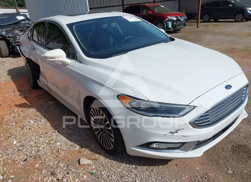 2017 Ford FUSION photo
