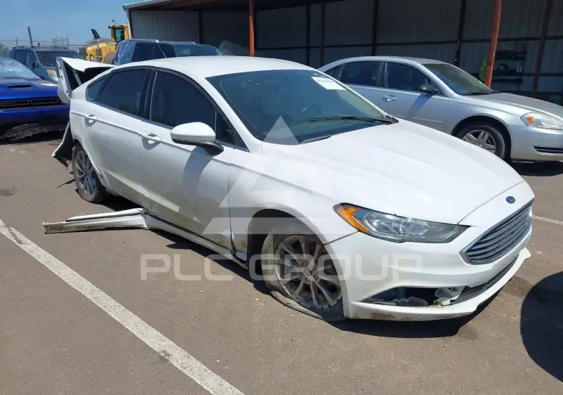 2017 Ford FUSION фото