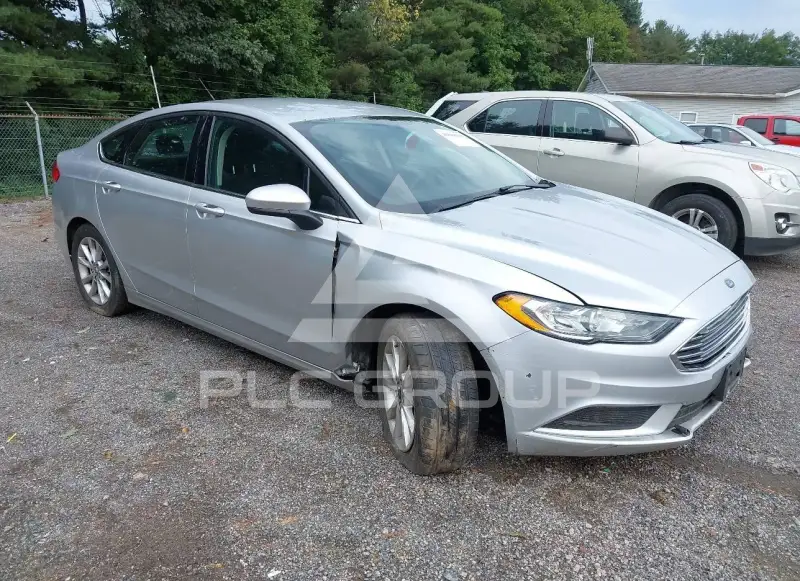 2017 Ford FUSION photo
