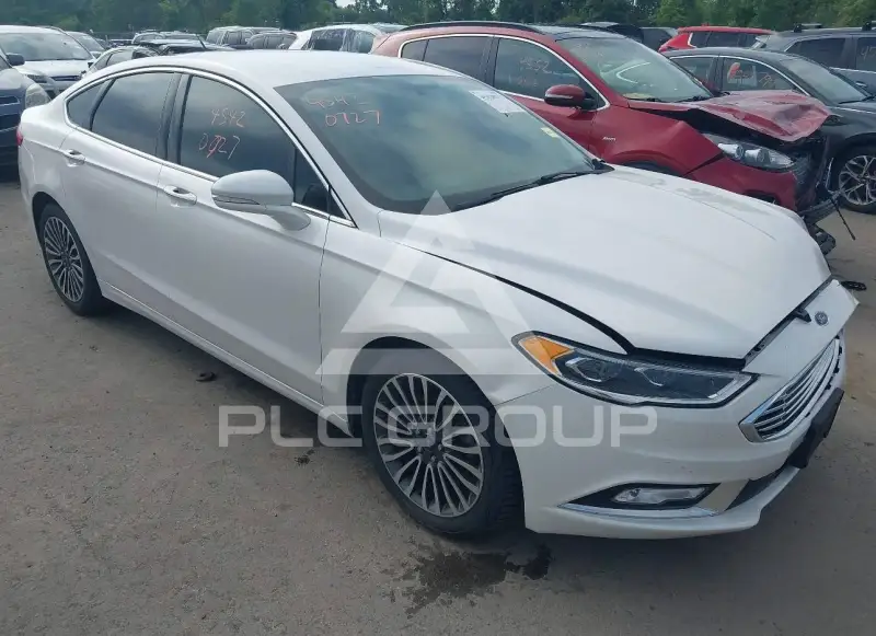 2017 Ford FUSION фото