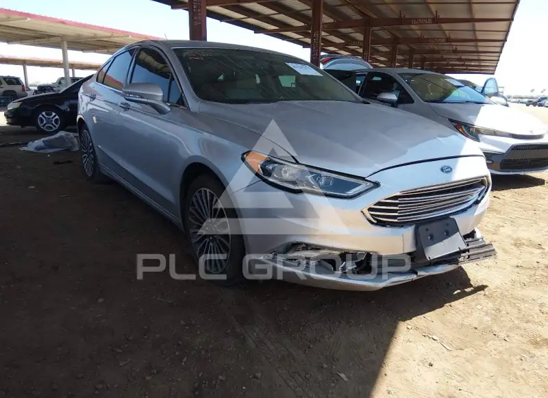 2017 Ford FUSION фото
