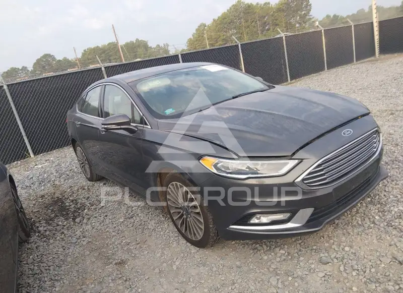 2017 Ford FUSION photo
