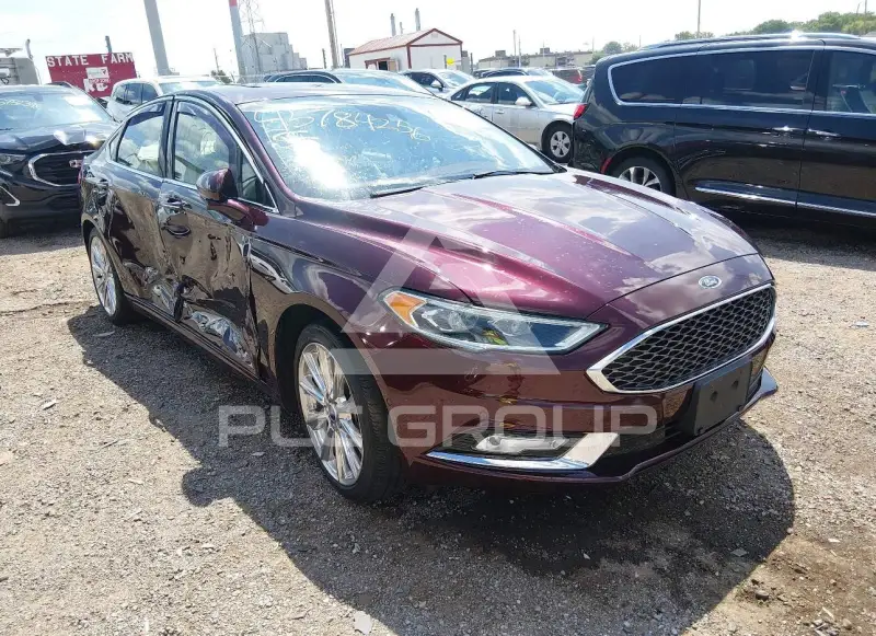 2017 Ford FUSION фото