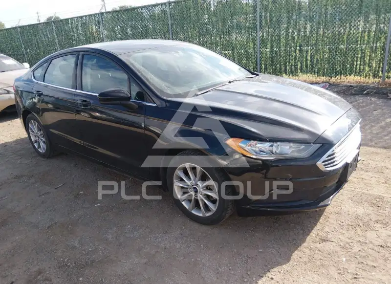 2017 Ford FUSION photo