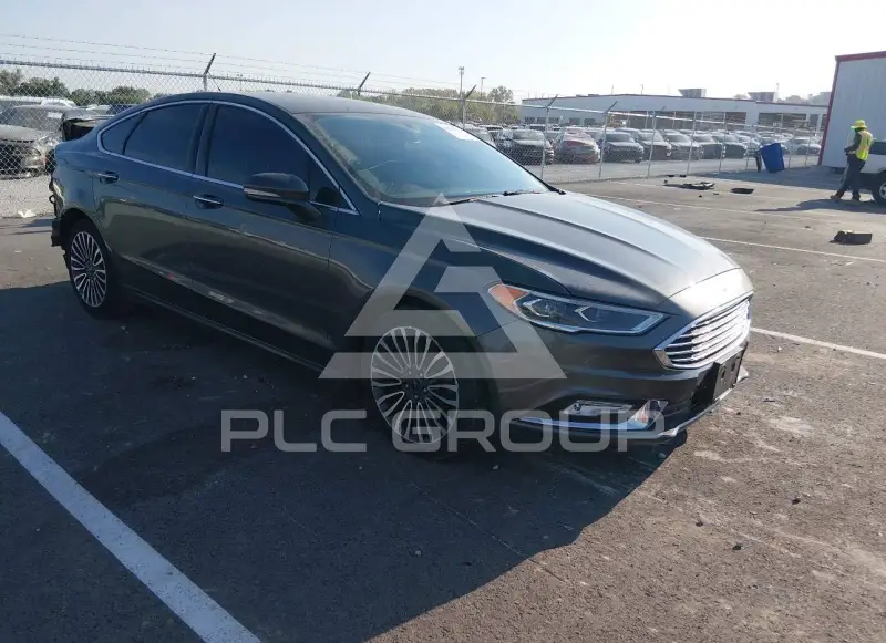 2017 Ford FUSION фото
