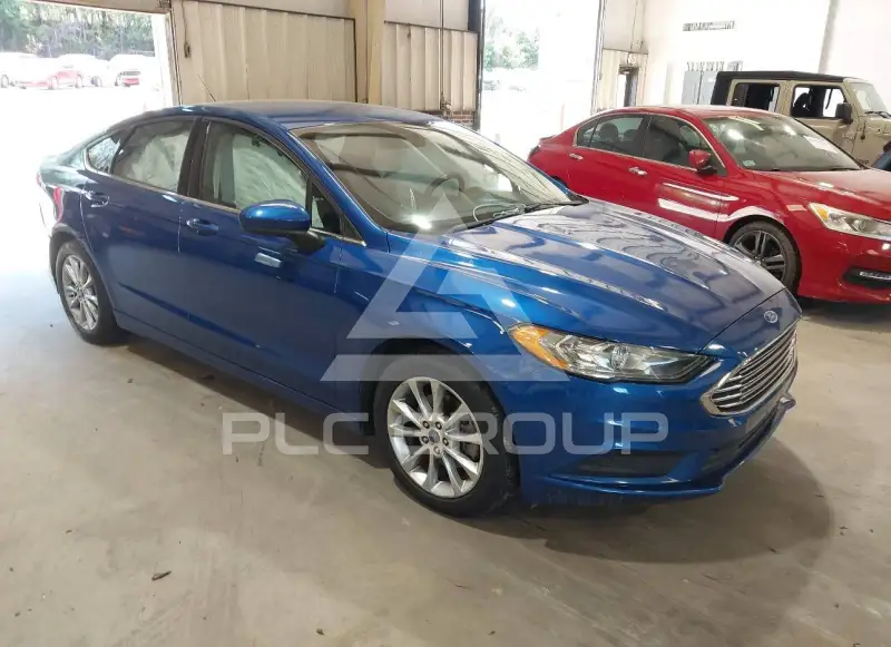 2017 Ford FUSION фото