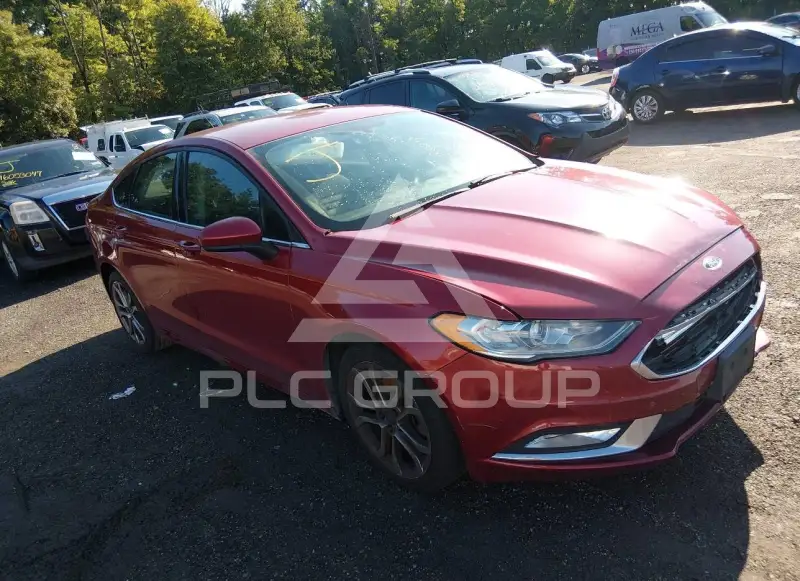 2017 Ford FUSION фото