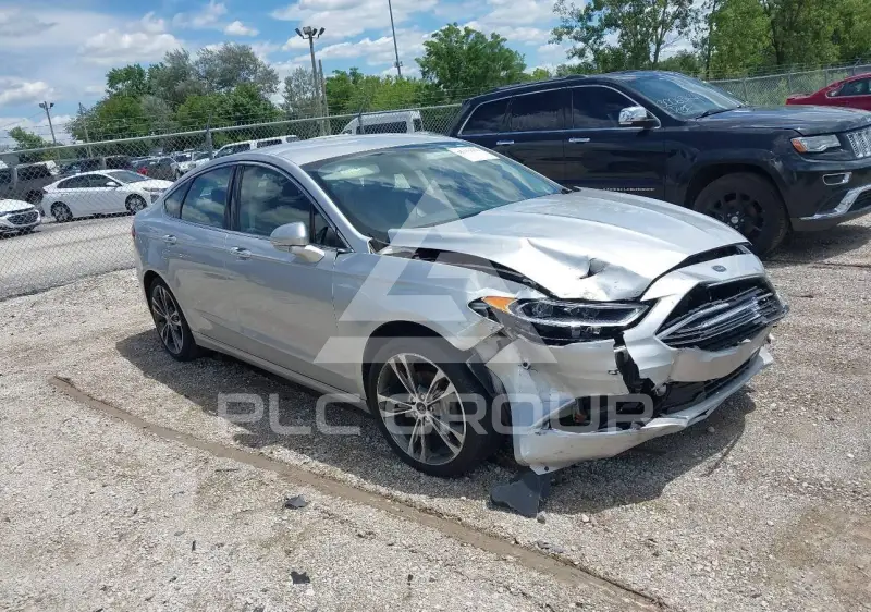 2017 Ford FUSION photo