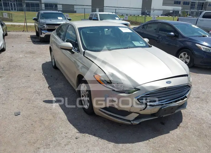 2017 Ford FUSION photo