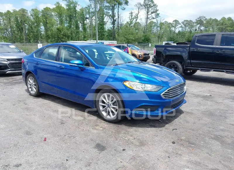 2017 Ford FUSION фото