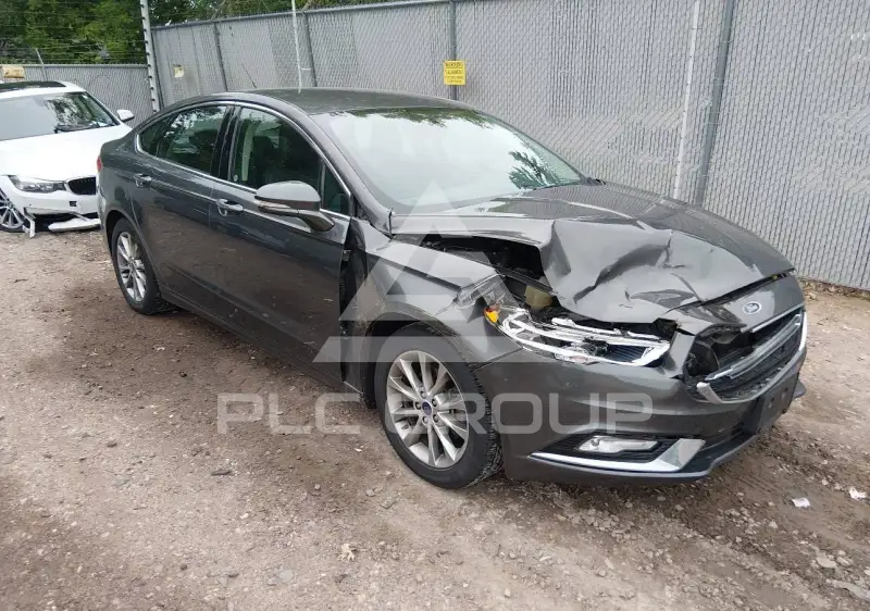 2017 Ford FUSION photo