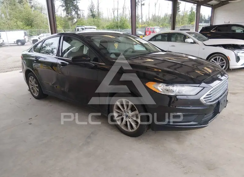 2017 Ford FUSION photo