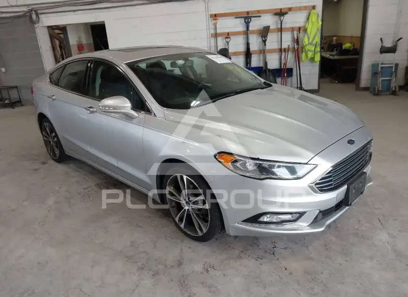2017 Ford FUSION photo