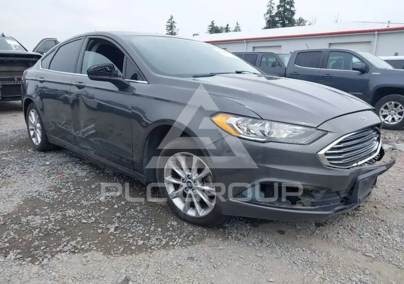 2017 Ford FUSION фото