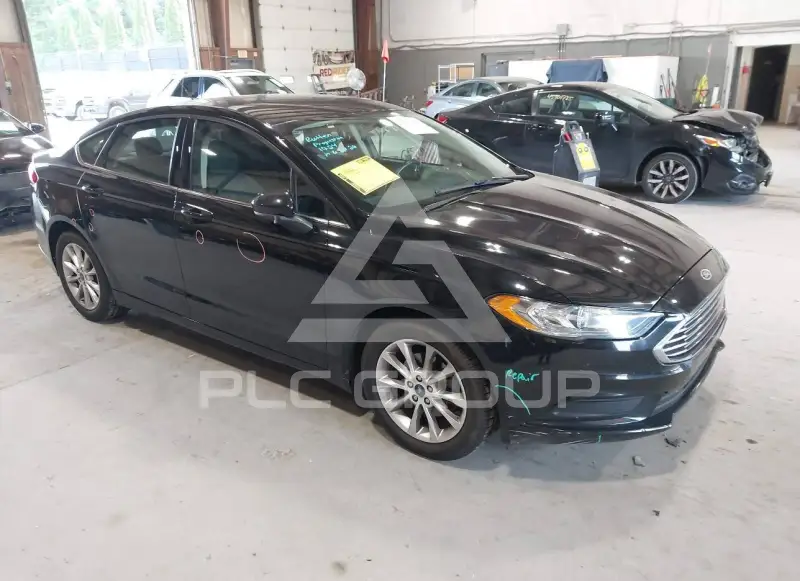 2017 Ford FUSION photo