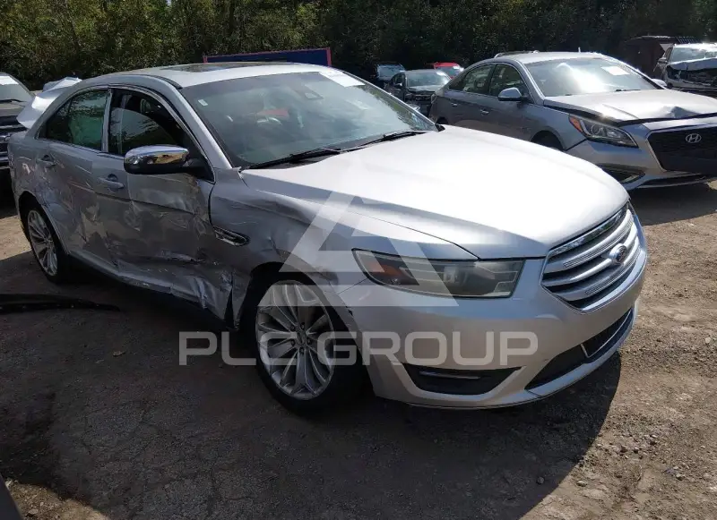 2017 Ford TAURUS фото
