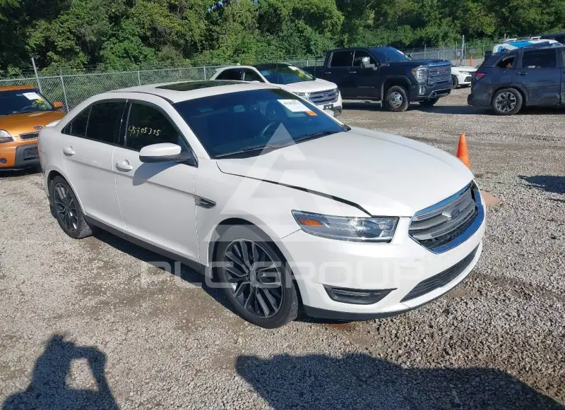2017 Ford TAURUS photo