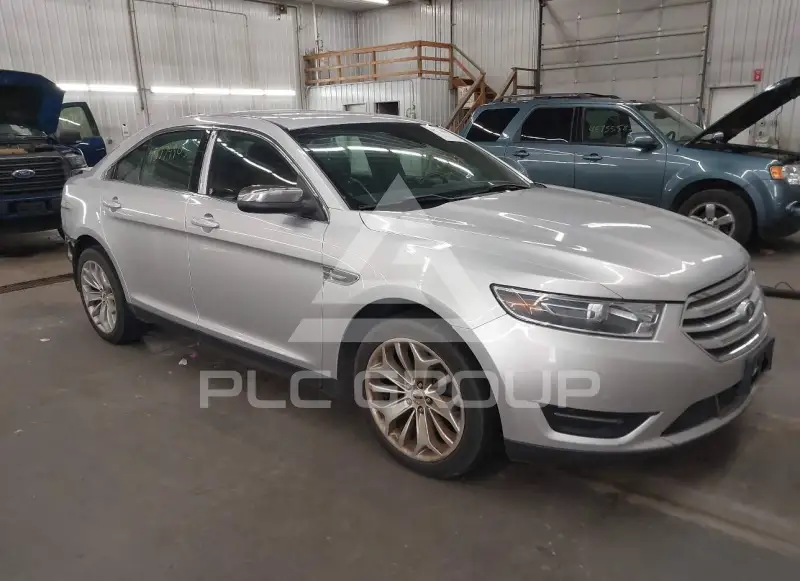 2017 Ford TAURUS photo