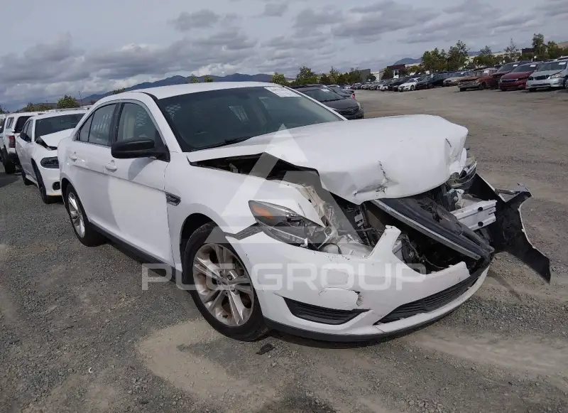 2017 Ford TAURUS photo