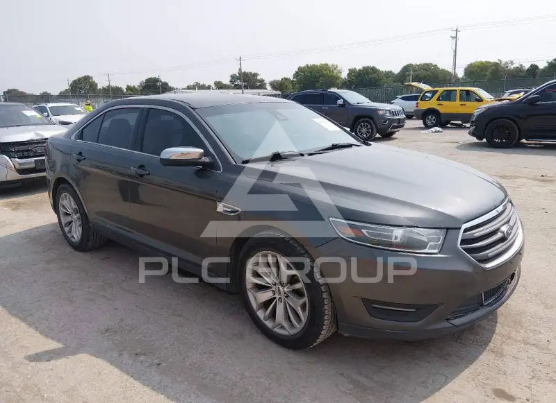 2017 Ford TAURUS фото