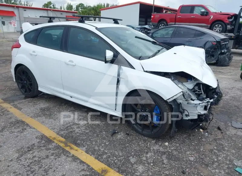 2017 Ford FOCUS фото