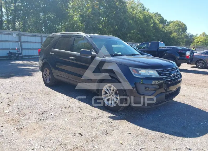 2017 Ford EXPLORER photo