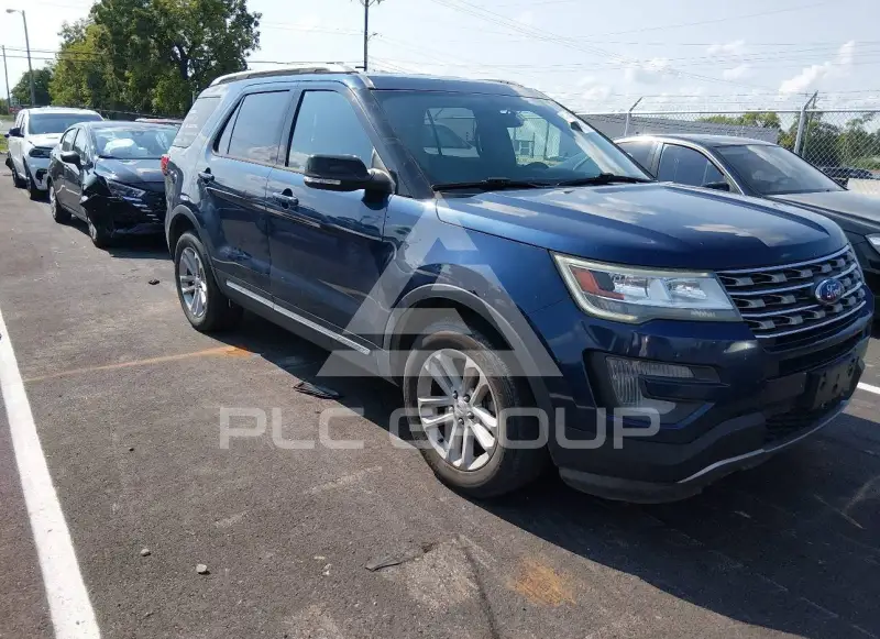 2017 Ford EXPLORER photo