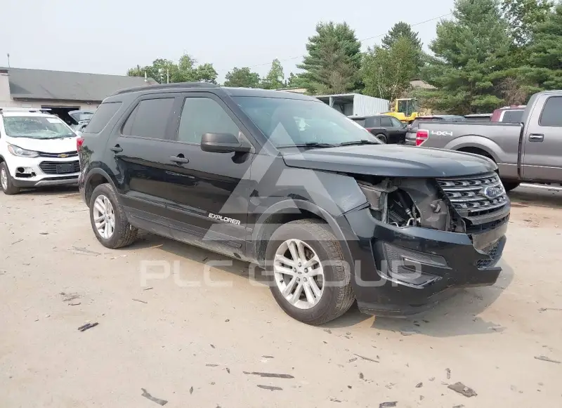 2017 Ford EXPLORER фото