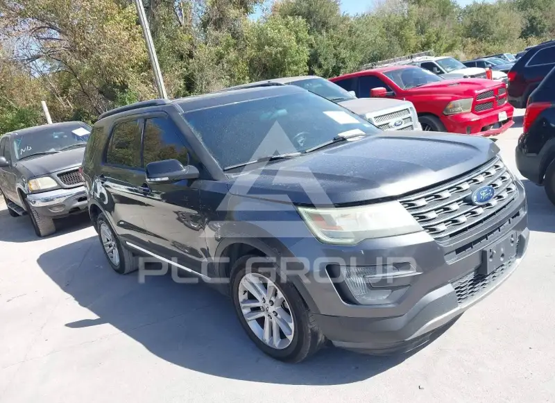 2017 Ford EXPLORER фото