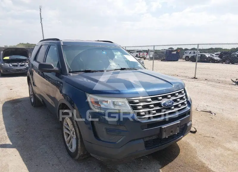 2017 Ford EXPLORER photo