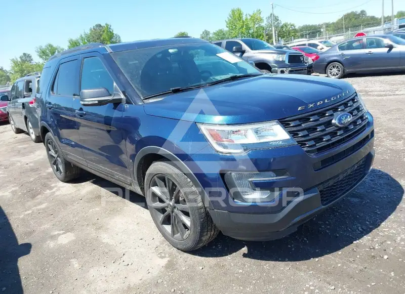 2017 Ford EXPLORER photo