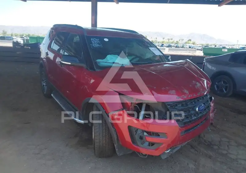 2017 Ford EXPLORER photo