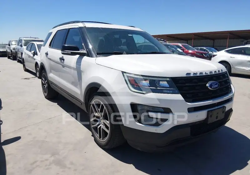 2017 Ford EXPLORER photo