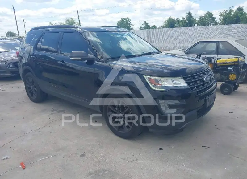 2017 Ford EXPLORER фото