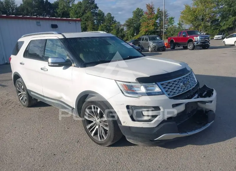 2017 Ford EXPLORER фото