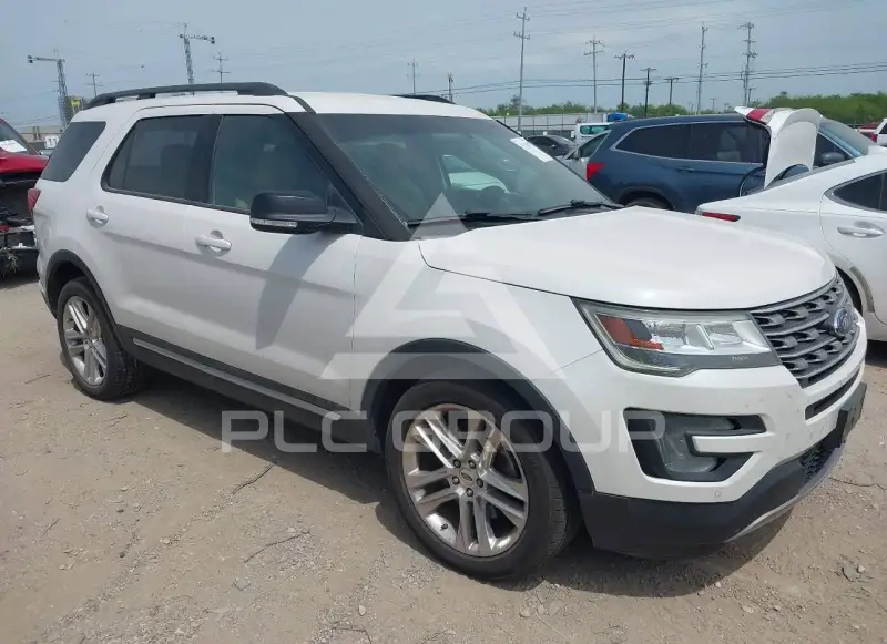 2017 Ford EXPLORER фото
