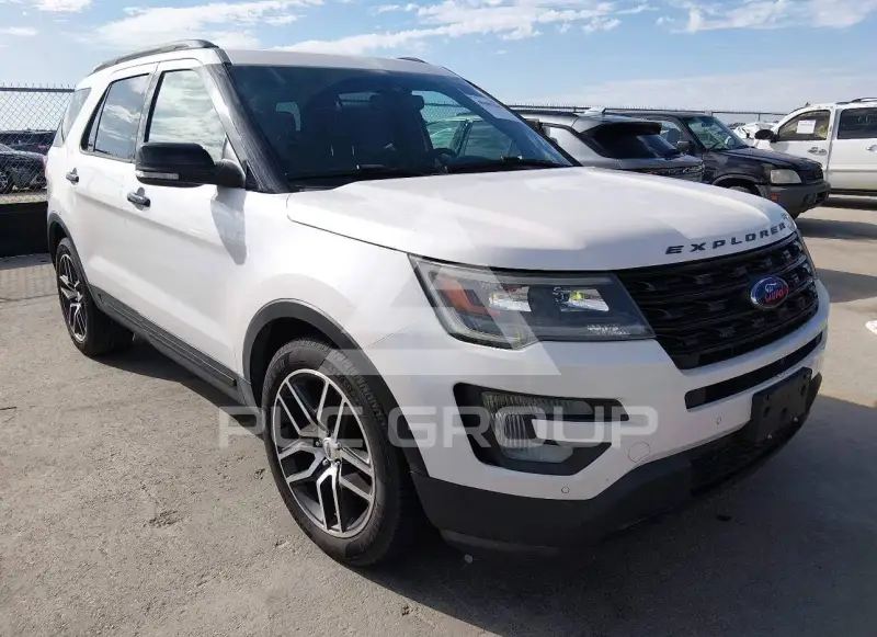 2017 Ford EXPLORER фото