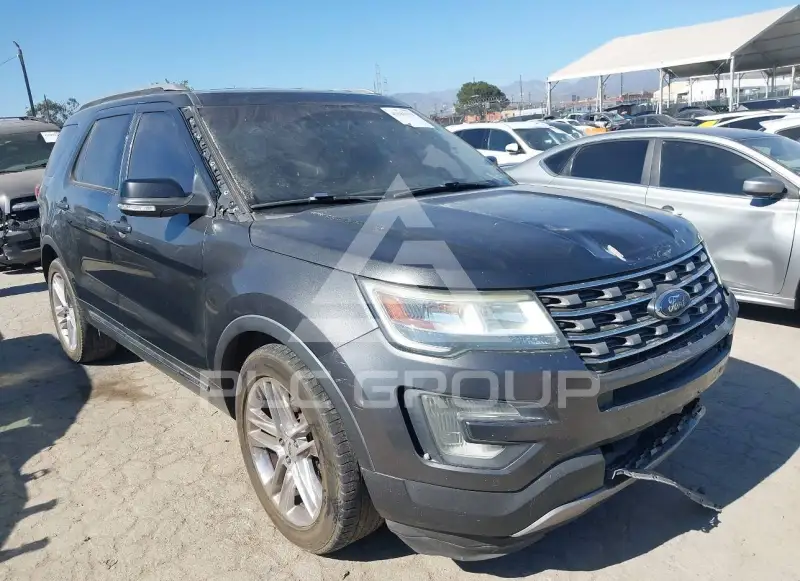 2017 Ford EXPLORER фото