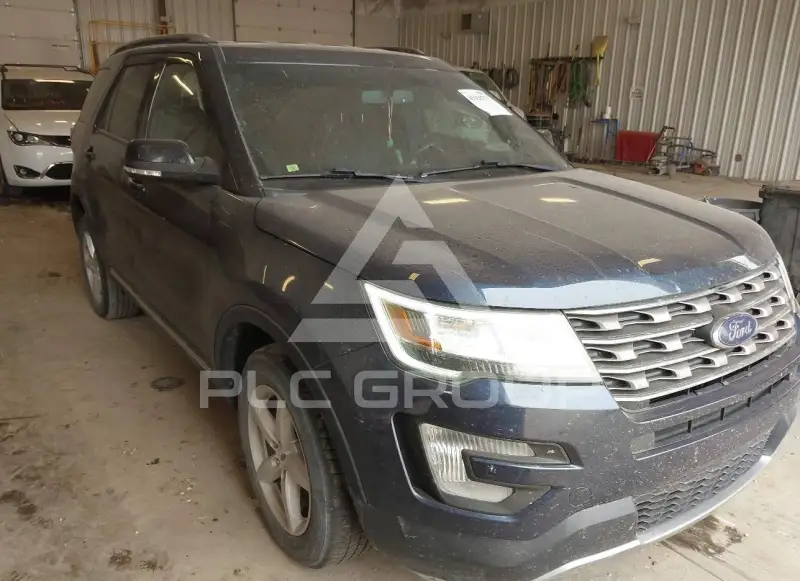 2017 Ford EXPLORER photo