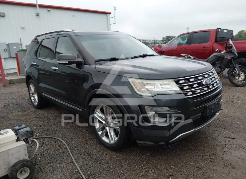 2017 Ford EXPLORER фото