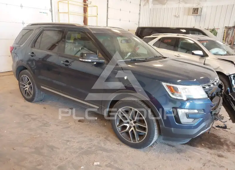 2017 Ford EXPLORER photo