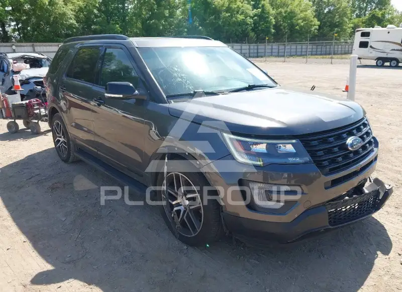 2017 Ford EXPLORER photo