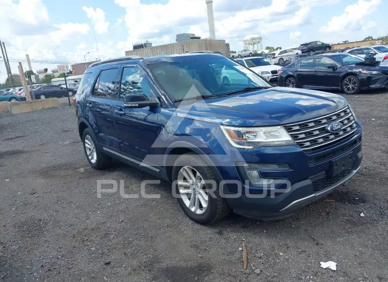 2017 Ford EXPLORER photo