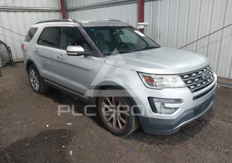 2017 Ford EXPLORER фото