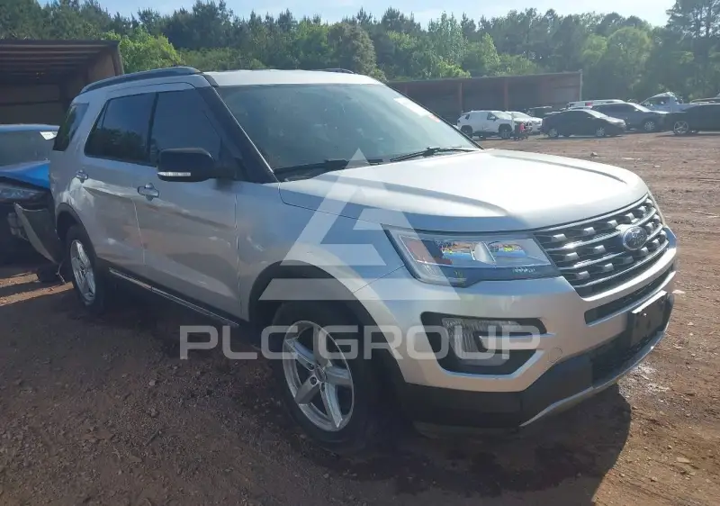 2017 Ford EXPLORER photo