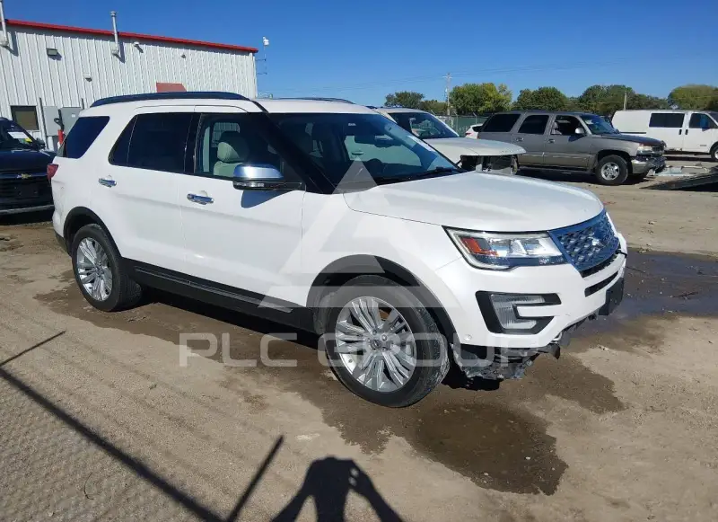 2017 Ford EXPLORER фото