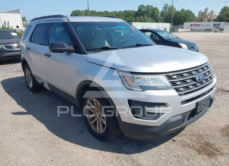 2017 Ford EXPLORER photo